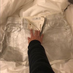 NWT 7 for all mankind metallic silver shorts